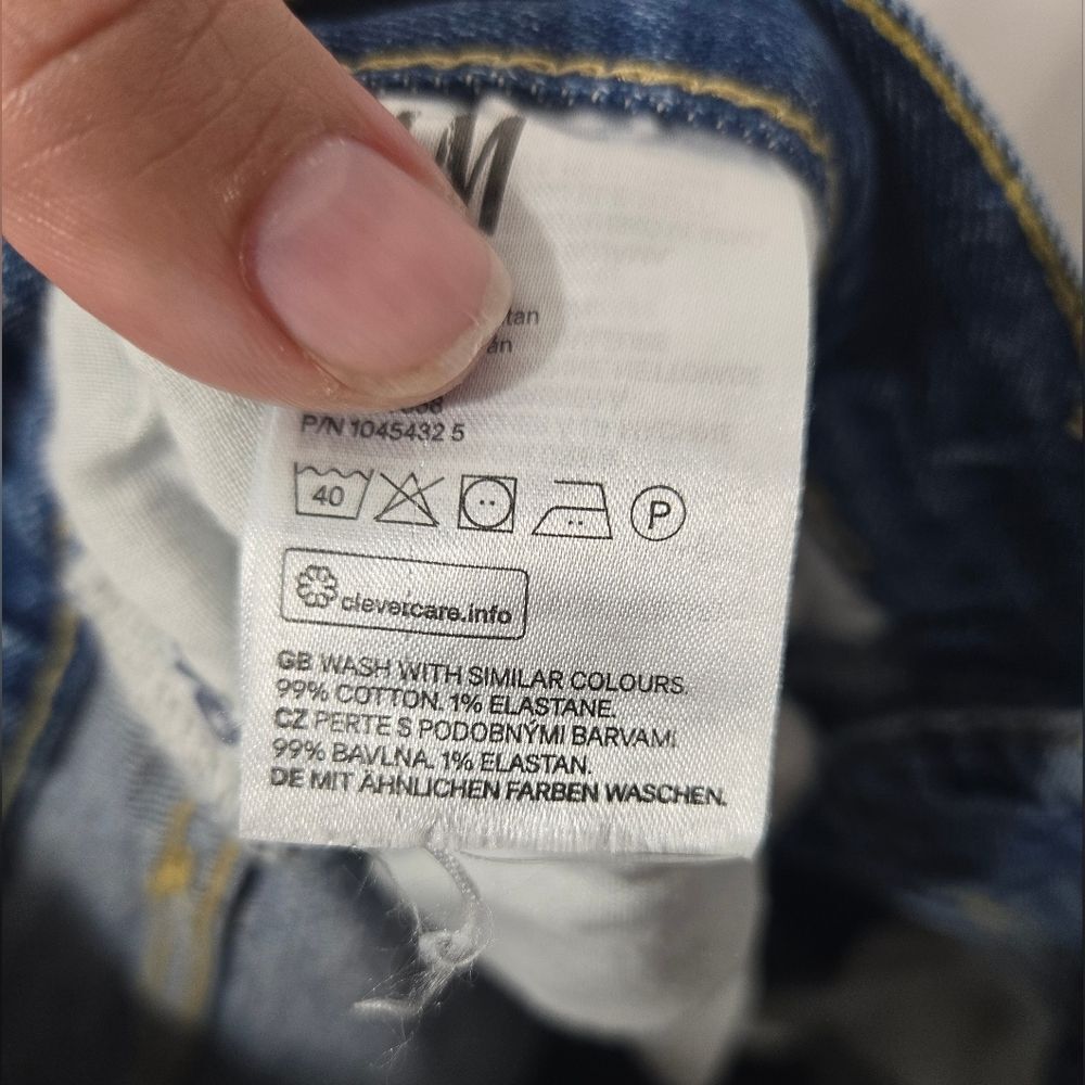 H&M Regular Fit Jeans Shorts Sz 34 - Picture 5 of 6